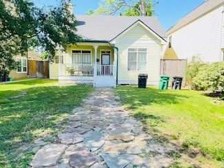 527 W 26th St, Houston, TX 77008