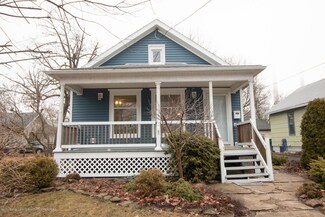 624 Smith Ave, Lansing, MI 48910