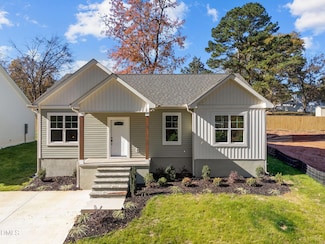 214 E College St, Franklinton, NC 27525