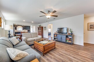 844 Hidden Eddy Dr, McKinney, TX 75071