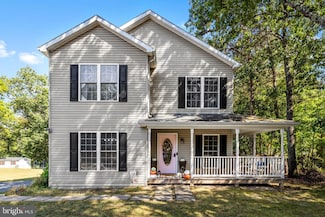 205 Lake Holiday Rd, Cross Junction, VA 22625