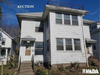 716 E 15th St Unit 2, Davenport, IA 52803
