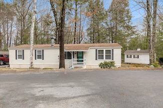 6 Axle Ave, Danville, NH 03819