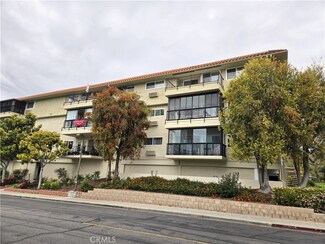 2353 Via Mariposa W Unit 1A, Laguna Woods, CA 92637