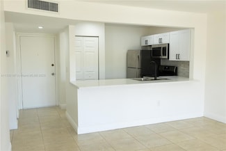 10411 N Kendall Dr Unit B105, Miami, FL 33176