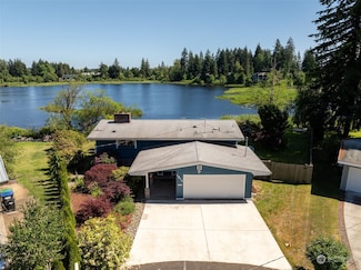 1014 Lake Terrace Dr SW, Tumwater, WA 98512