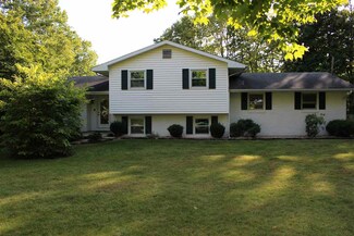 6757 Stone Ct, Greentown, IN 46936