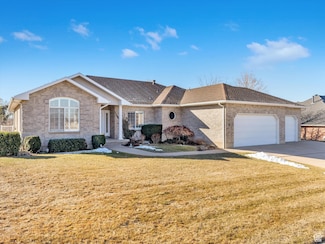 722 E Westbrook Rd, Kaysville, UT 84037