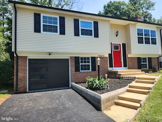 14273 Princedale Dr, Woodbridge, VA 22193