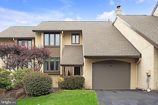 87 Golf Club Dr, Langhorne, PA 19047