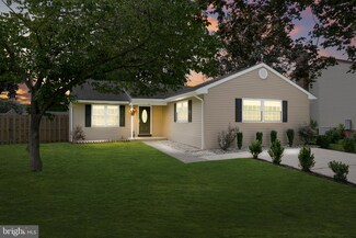 10 Maybrook Ave, Swedesboro, NJ 08085