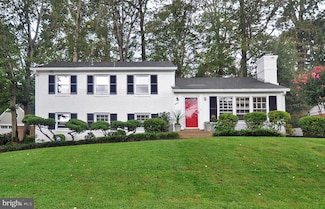 6402 Orchid Dr, Bethesda, MD 20817