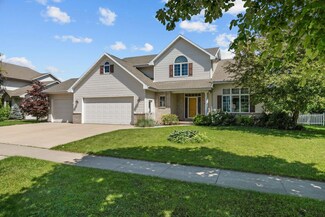 512 W Rolling Meadows Ln, Appleton, WI 54913