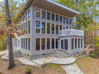 265 Grace Ln, Robbinsville, NC 28771