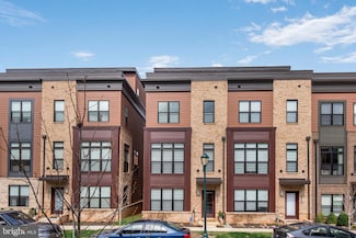 3323 Woodland Phlox St, Rockville, MD 20852