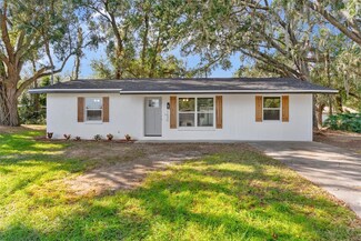 1630 Merrick Rd, Lakeland, FL 33801