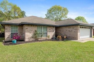 220 Casey Rd, Lufkin, TX 75901
