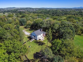 2335 Ariana Ln, Arrington, TN 37014