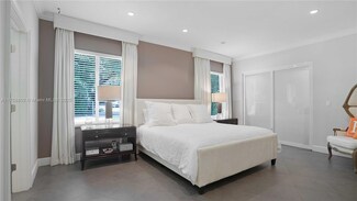 8650 Old Cutler Rd, Coral Gables, FL 33143