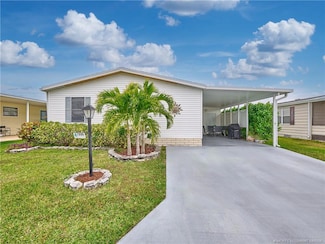 7090 SE Carrotwood Ln, Stuart, FL 34997