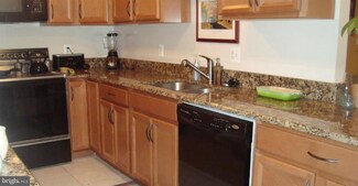 1124 25th St NW Unit T6, Washington, DC 20037