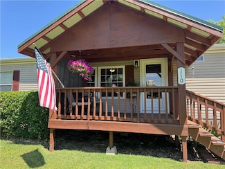 110 E 2nd St, Mound Valley, KS 67354