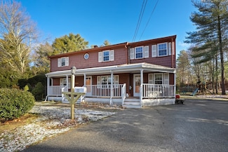 22 Coolidge Rd, Walpole, MA 02081