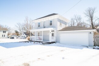 416 E Chatham St, Metamora, IL 61548