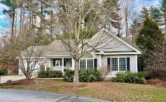 5 Holly Cir, Bow, NH 03304