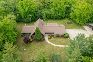 30606 Burlington Rd, Burlington, WI 53105