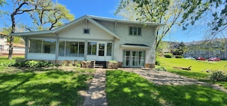 6200 Park Ridge Rd, Loves Park, IL 61111