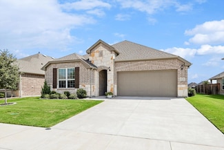 5932 Coppermill Rd, Fort Worth, TX 76137