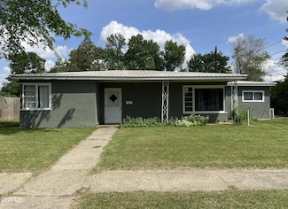 474 Central Ave N, Carrington, ND 58421
