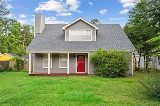 2328 Dupard St, Mandeville, LA 70448