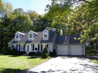 14 Lilacwood Cir, Haverhill, MA 01832