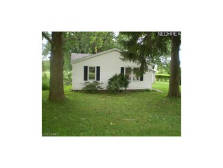 3506 Robin Ct SE, Canton, OH 44707