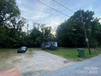 304 N Market St, Lancaster, SC 29720