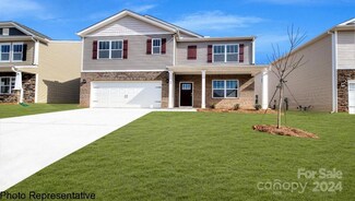 109 Shorthorn Rd, Fletcher, NC 28732