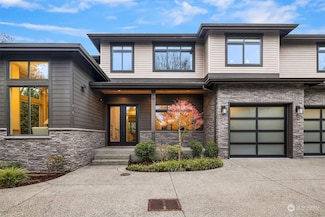 1416 104th Ave SE, Bellevue, WA 98004