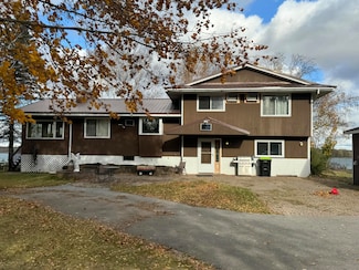 3335 S Riverside Dr, Sault Sainte Marie, MI 49783