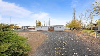 4397 Jackie Dr NE, Moses Lake, WA 98837