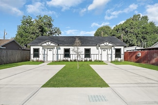 12009 Meadowgreen St Unit A, Houston, TX 77076