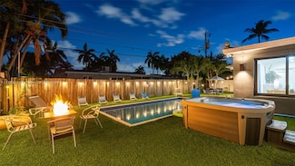 1024 NE 4th St, Hallandale Beach, FL 33009