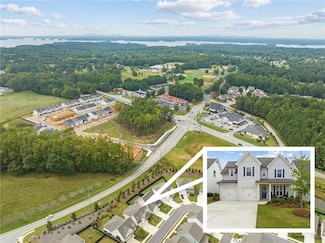 5117 Parkwood Dr, Flowery Branch, GA 30542