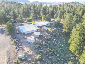 32290 Rice Rd, Unity, OR 97884