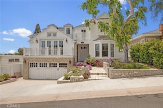 2711 Elm Ave, Manhattan Beach, CA 90266