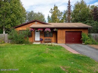 203 Pamela Ct, Kenai, AK 99611