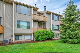 31 Vista Dr Unit B27U, Nanuet, NY 10954