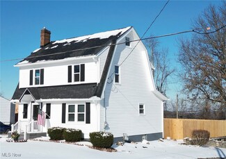 226 Cunningham Ln, Steubenville, OH 43953
