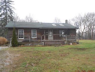 4374 Peoga Rd, Trafalgar, IN 46181